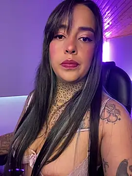 Snapshot of Annie_Alicee chatting on February 12, 2:01 pm Annie Alicee online show from February 12, 2:01 pm