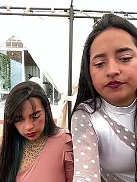 Snapshot of Annie_Alicee chatting on February 22, 4:27 pm Annie Alicee online show from February 22, 4:27 pm