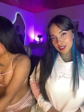 Annie Alicee online show from April 17, 4:43 pm