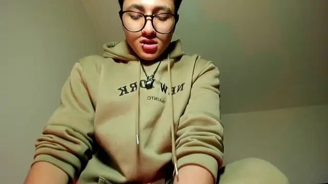 Adonibaskerville4 online show from February 23, 2:14 pm