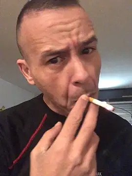 Snapshot of creativeX chatting on February 3, 8:47 pm creativeX online show from February 3, 8:47 pm