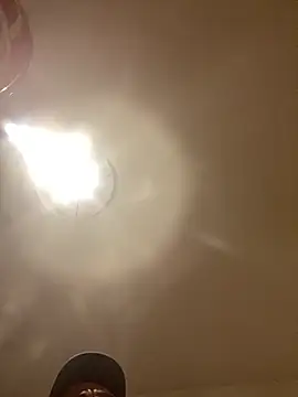 Snapshot of creativeX chatting on February 20, 6:26 am creativeX online show from February 20, 6:26 am