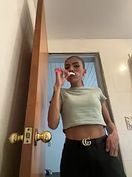 Snapshot of Susan_Prito chatting on March 1, 10:23 pm Susan Prito online show from March 1, 10:23 pm