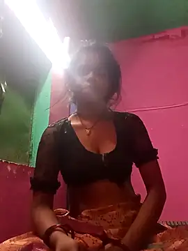 Snapshot of Cut_ikina chatting on February 9, 11:53 pm Cut ikina online show from February 9, 11:53 pm