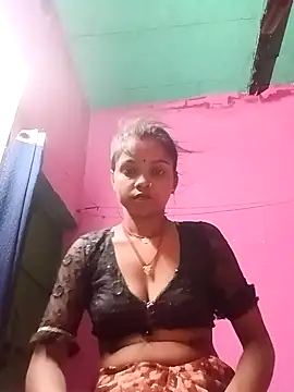 Snapshot of Cut_ikina chatting on April 25, 4:15 pm Cut ikina online show from April 25, 4:15 pm