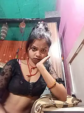 Snapshot of Cut_ikina chatting on May 11, 9:45 pm Cut ikina online show from May 11, 9:45 pm