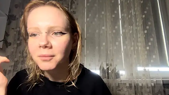 Snapshot of LedAffinity chatting on February 26, 8:02 am LedAffinity online show from February 26, 8:02 am