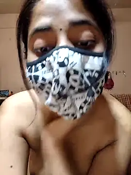 Snapshot of Kitti-Sharma chatting on May 11, 5:24 am Kitti-Sharma online show from May 11, 5:24 am