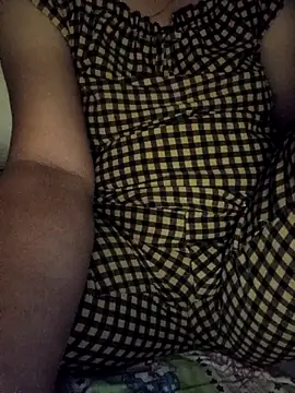 Snapshot of Anna-222 chatting on February 24, 4:05 pm Anna-222 online show from February 24, 4:05 pm