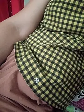 Snapshot of Anna-222 chatting on February 25, 5:28 am Anna-222 online show from February 25, 5:28 am