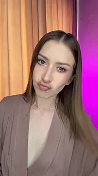 Velvet Hell online show from March 27, 8:20 am