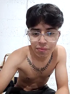 FAVOJS online show from April 14, 3:34 am