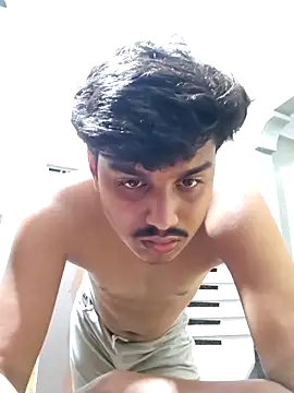 Snapshot of Nonamebadboy7 chatting on April 11, 7:29 pm Nonamebadboy7 online show from April 11, 7:29 pm