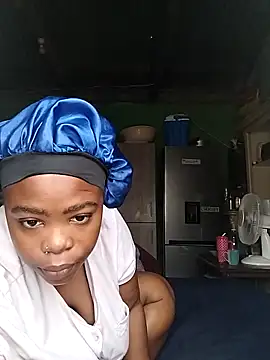 blxckiey online show from March 18, 6:38 am