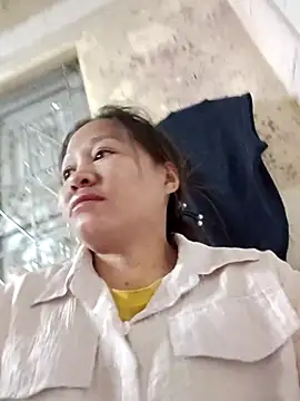 Snapshot of Bigboob_pussyxx chatting on February 16, 5:14 am Bigboob pussyxx online show from February 16, 5:14 am