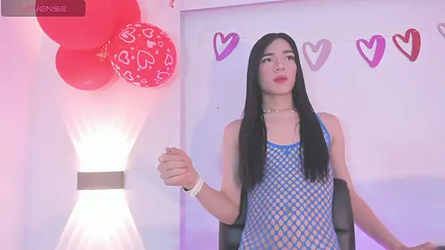 Snapshot of AllanaRosee chatting on February 17, 11:50 am AllanaRosee online show from February 17, 11:50 am