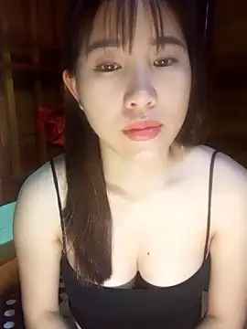 Snapshot of Yui-Ch1682 chatting on February 20, 12:29 am Yui-Ch1682 online show from February 20, 12:29 am