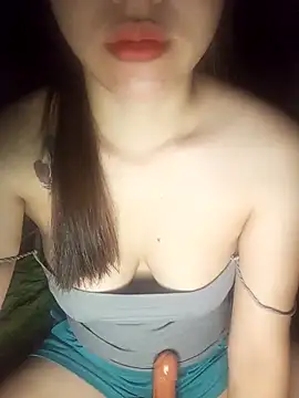 Snapshot of Yui-Ch1682 chatting on April 22, 9:49 pm Yui-Ch1682 online show from April 22, 9:49 pm