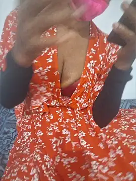 Sakeemaxxy online show from March 26, 9:20 pm