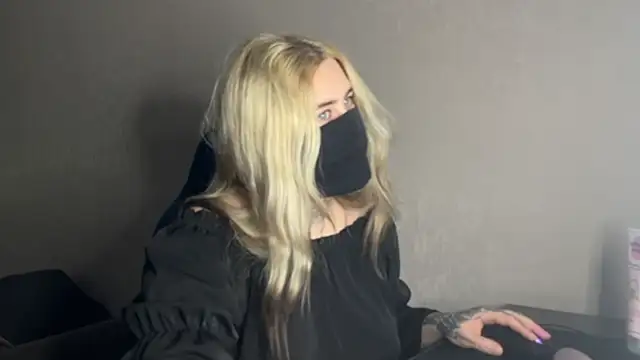 UnaXyling online show from February 4, 8:31 am