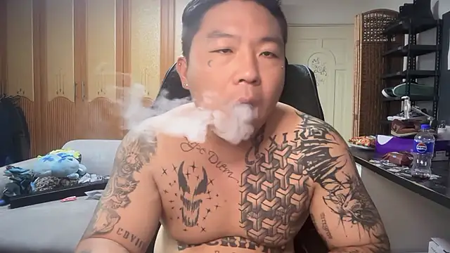 fxckuno online show from April 27, 7:17 am