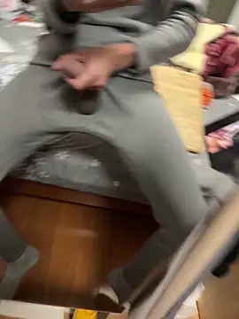 freshstudent online show from February 12, 2:34 pm