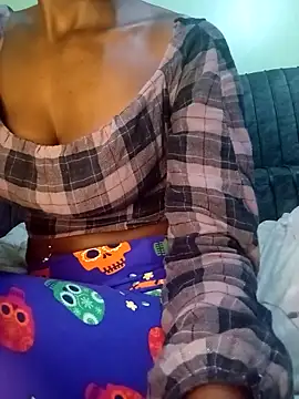 Snapshot of Pelloz chatting on February 25, 8:13 am Pelloz online show from February 25, 8:13 am