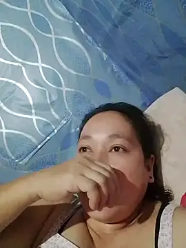 May Bombs online show from April 1, 12:06 pm