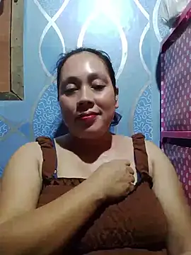 May Bombs online show from April 9, 11:59 am