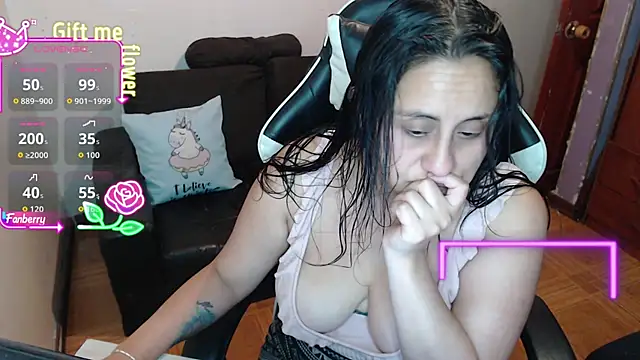 MeliisaRobers online show from April 1, 12:44 am