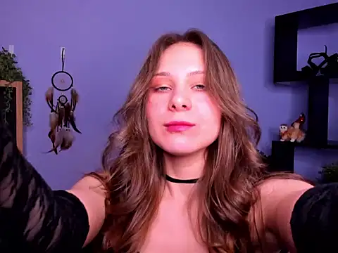 LanaLovely online show from March 6, 7:38 am