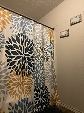 Snapshot of Horus1922 chatting on February 13, 2:35 pm Horus1922 online show from February 13, 2:35 pm