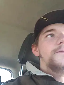 Snapshot of Horus1922 chatting on February 16, 3:30 pm Horus1922 online show from February 16, 3:30 pm