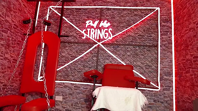 Snapshot of FemNoa chatting on February 14, 1:08 pm FemNoa online show from February 14, 1:08 pm