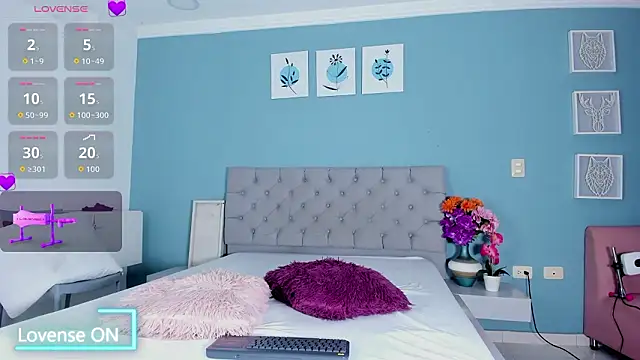 Valentina Rujano online show from March 18, 2:15 am