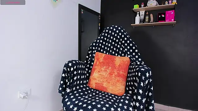 Snapshot of _Josh_Moon_ chatting on February 8, 3:04 pm Josh Moon online show from February 8, 3:04 pm