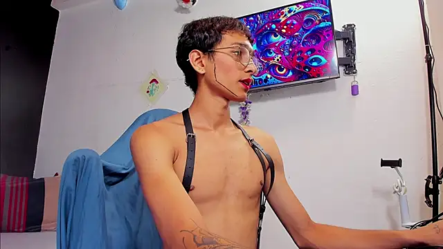  Josh Moon  online show from April 17, 7:17 pm