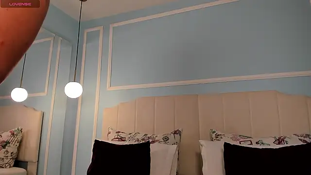 ashley foox online show from February 20, 3:03 am