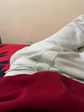 Snapshot of X7med chatting on February 15, 12:29 am X7med online show from February 15, 12:29 am