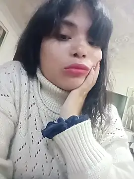 Maggyx online show from May 15, 1:29 pm