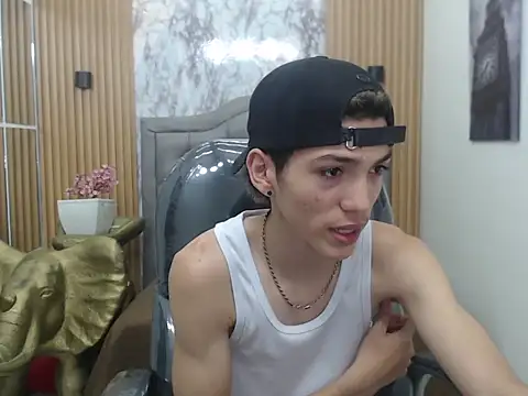 Asher costa online show from April 19, 9:50 pm