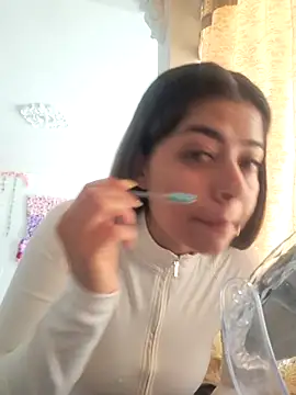  as una77 online show from February 28, 5:03 pm