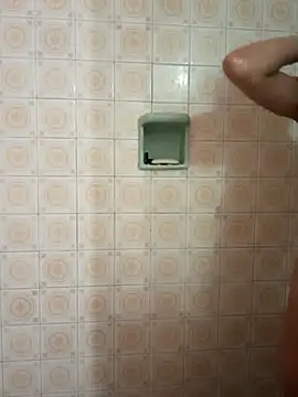 Chloe Miller 2 online show from April 15, 6:15 pm