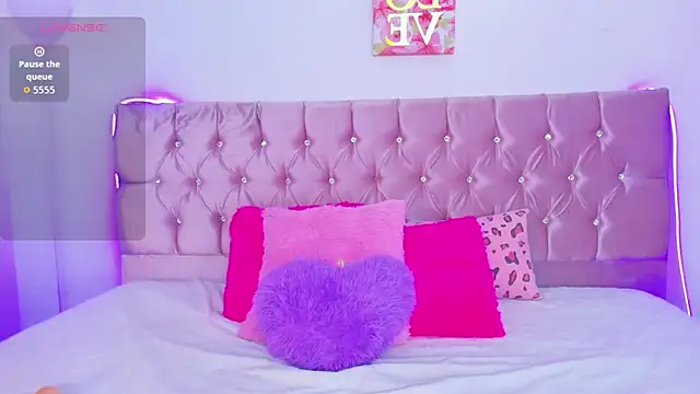 Snapshot of Black_Tara chatting on February 20, 1:57 am Black Tara online show from February 20, 1:57 am