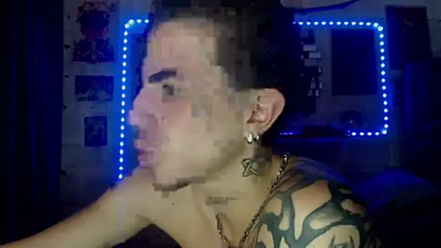 Snapshot of paul-mendezx chatting on February 5, 7:51 pm paul-mendezx online show from February 5, 7:51 pm