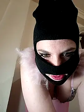 Snapshot of MORBOSITAXXX chatting on May 5, 9:06 am MORBOSITAXXX online show from May 5, 9:06 am