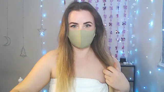 Avelina1 online show from April 7, 9:32 am