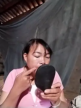 vivi1889 online show from April 2, 5:27 am