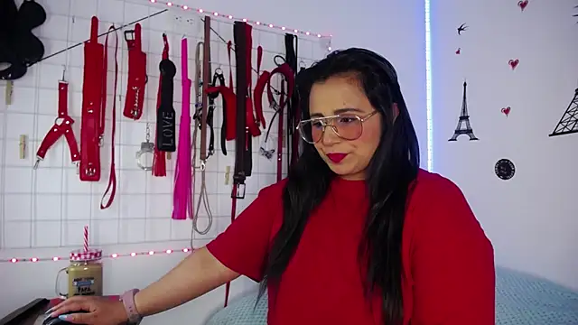 shannon queen- online show from March 26, 4:40 am