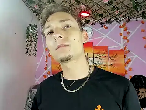 Dapnhe hot2006 online show from March 15, 10:16 pm